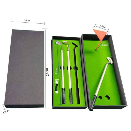 Golf Pens & Mini Putting Green